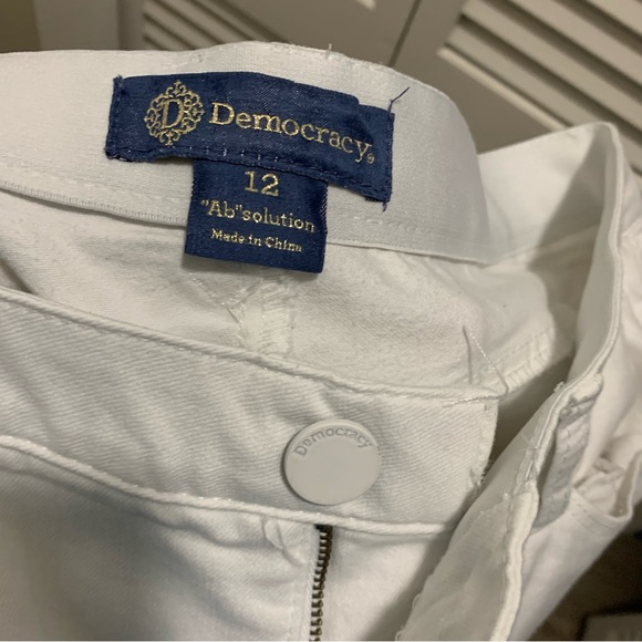 Democracy ab-solution fringe leg size 12 white jeans - Picture 4 of 13